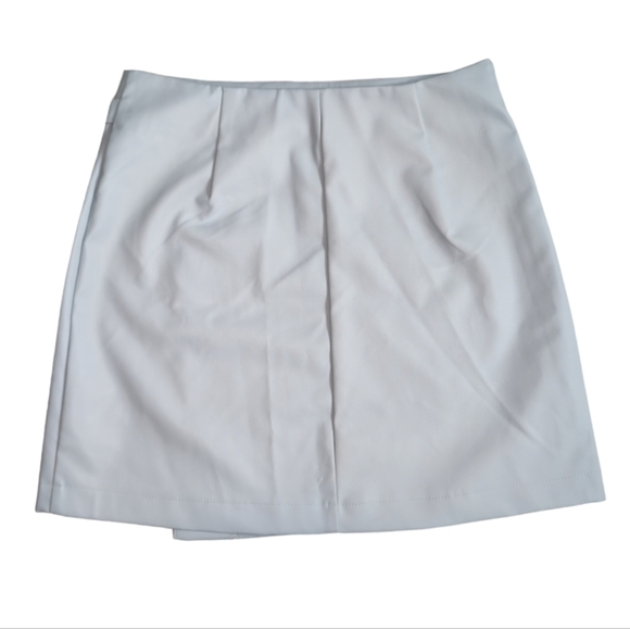 Francesca’s Paige Vegan Leather Light Blue Side Buckle Mini Skirt S - Picture 6 of 16